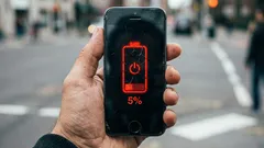  Tyhjeneekö puhelimesi akku, vaikka et käytä sitä? Poista nämä kaksi asetusta käytöstä ja säästä kymmeniä prosentteja